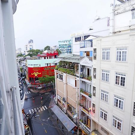 Le Petit Sai Gon Hotel Ho Şi Min Exterior foto