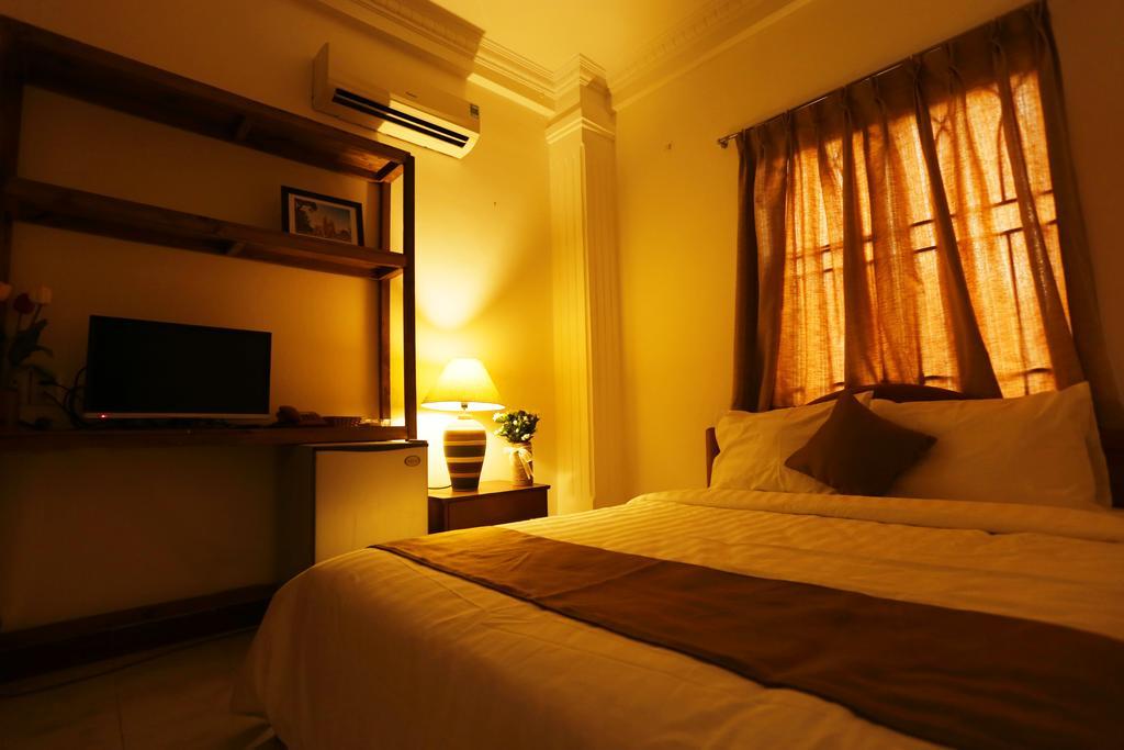Le Petit Sai Gon Hotel Ho Şi Min Exterior foto